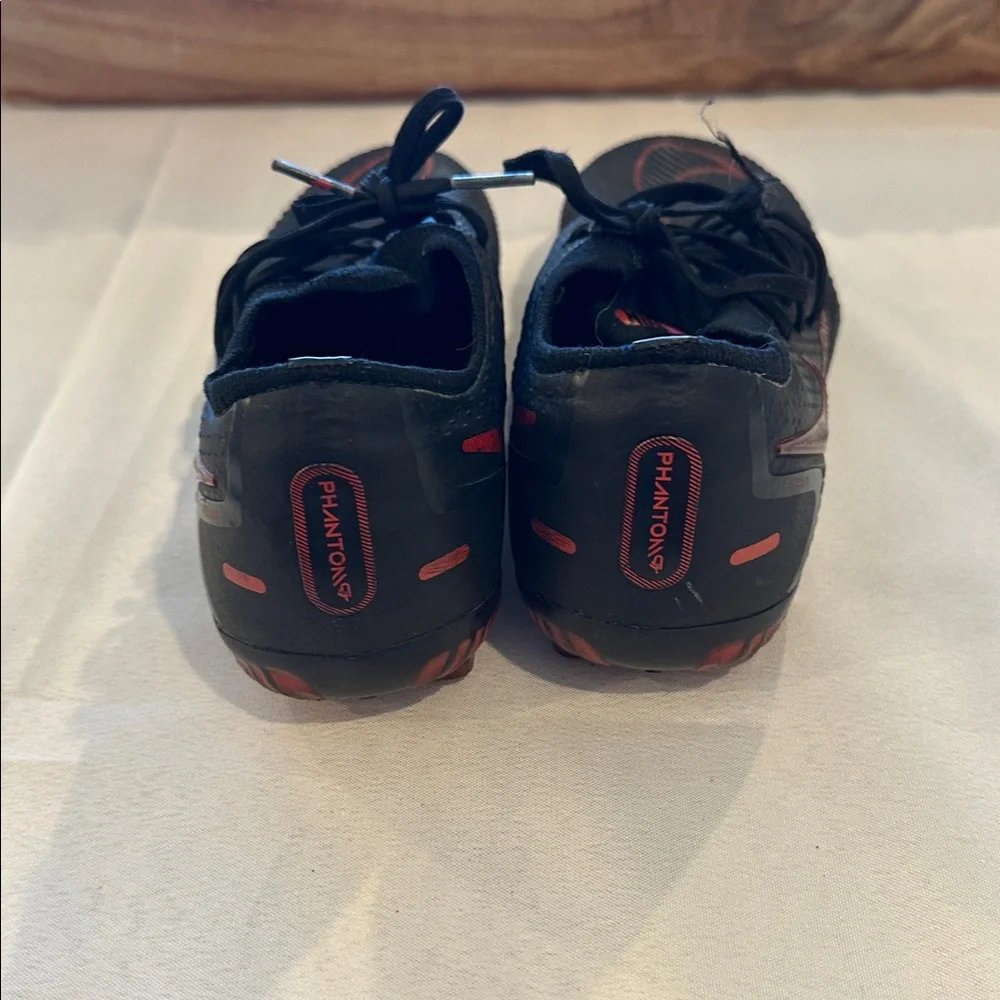 Nike questions leave
